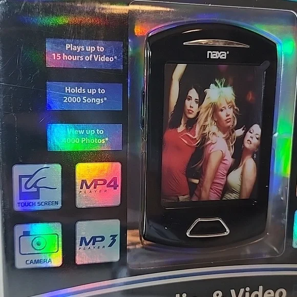 NAXA Digital Portable 8GB Camera ,Audio & Video Player NEW - Picture 3 of 7